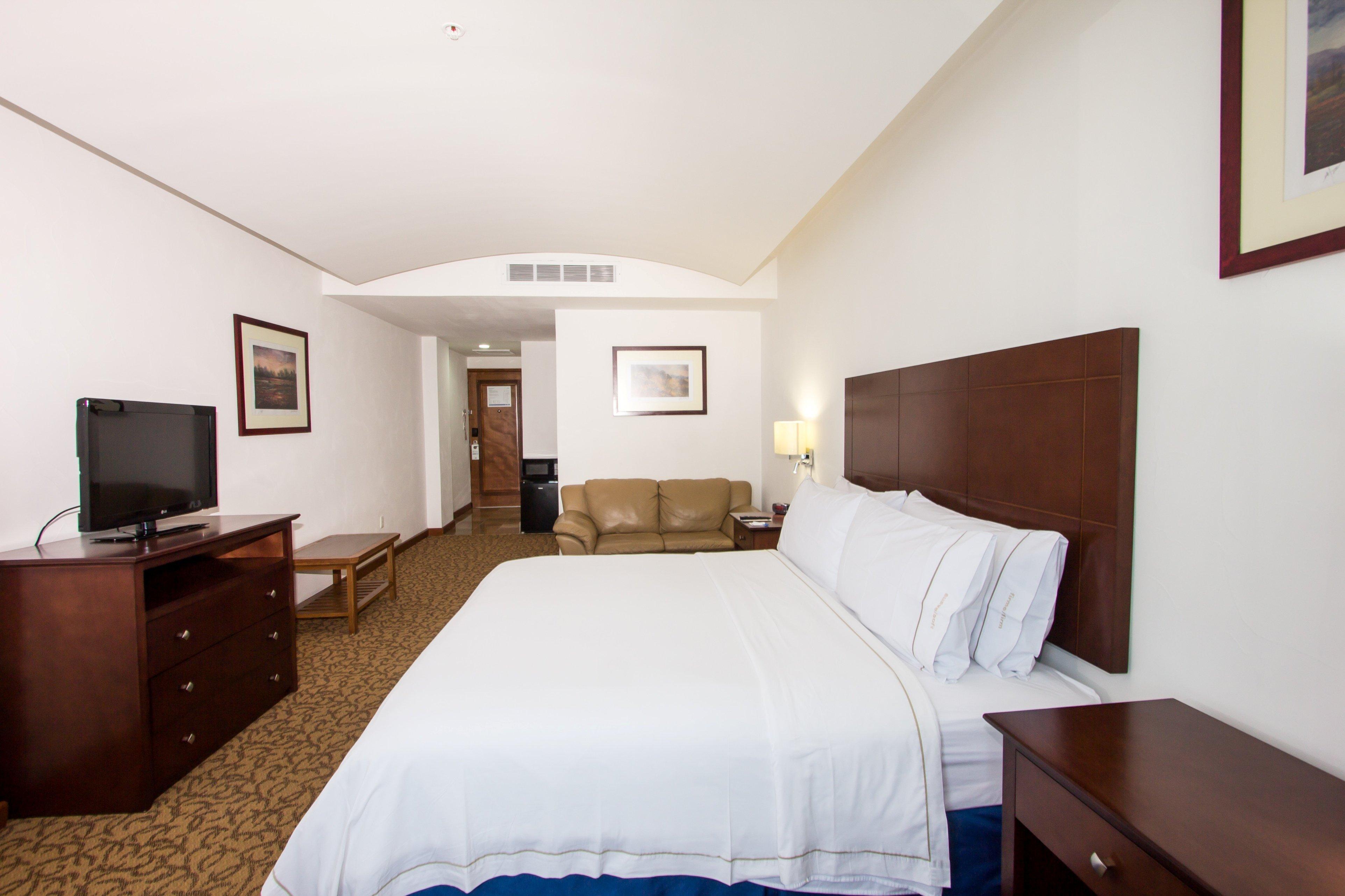 Holiday Inn Express Nuevo Laredo By Ihg Exterior photo